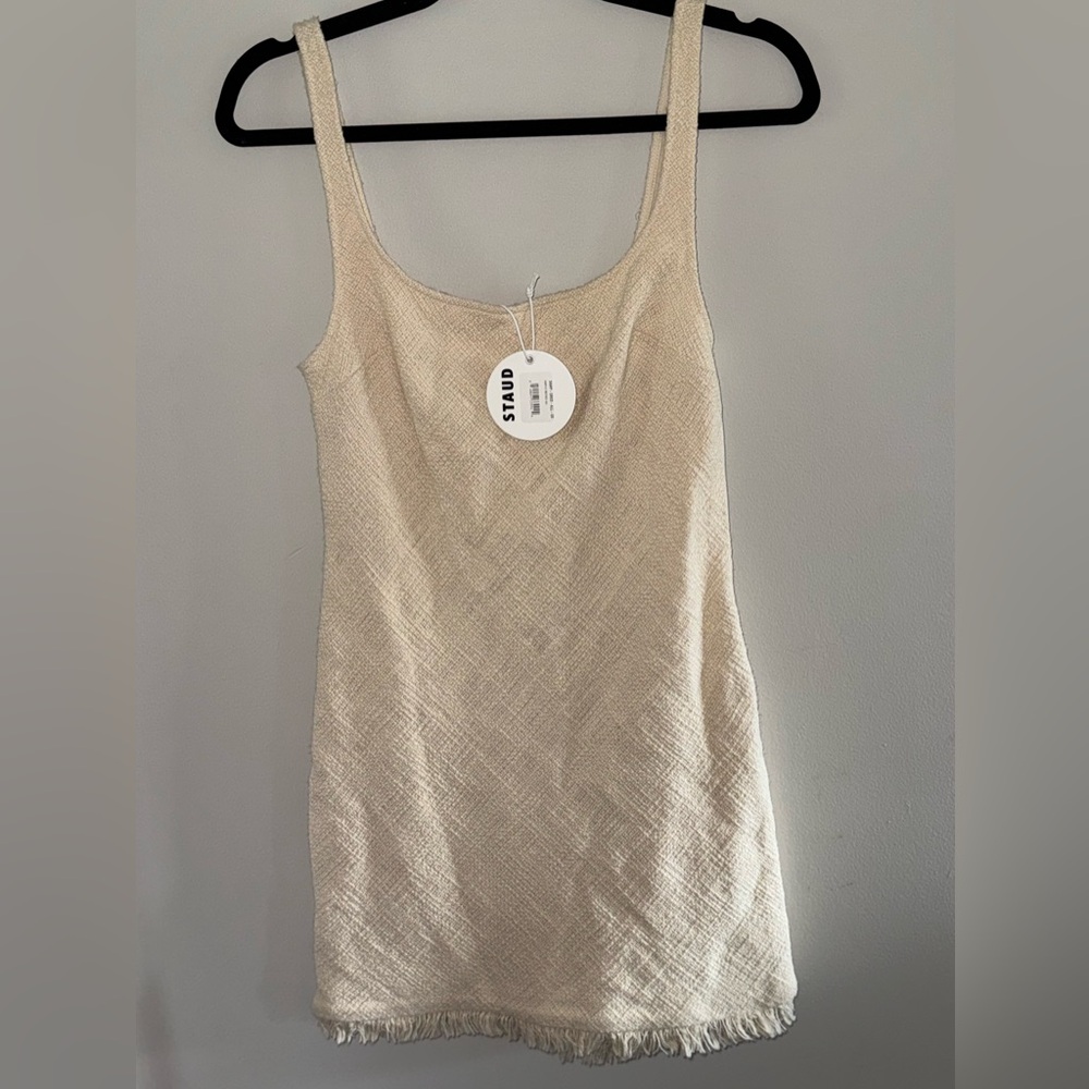 Staud dress size 4, crème/tan with ruffle bottom